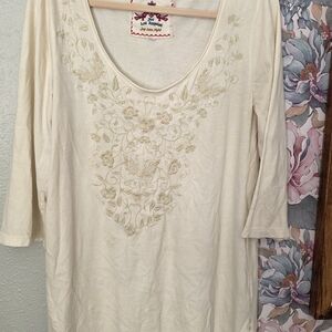 Johnny Was Ivory Floral Embroidered Long Sleeve Top